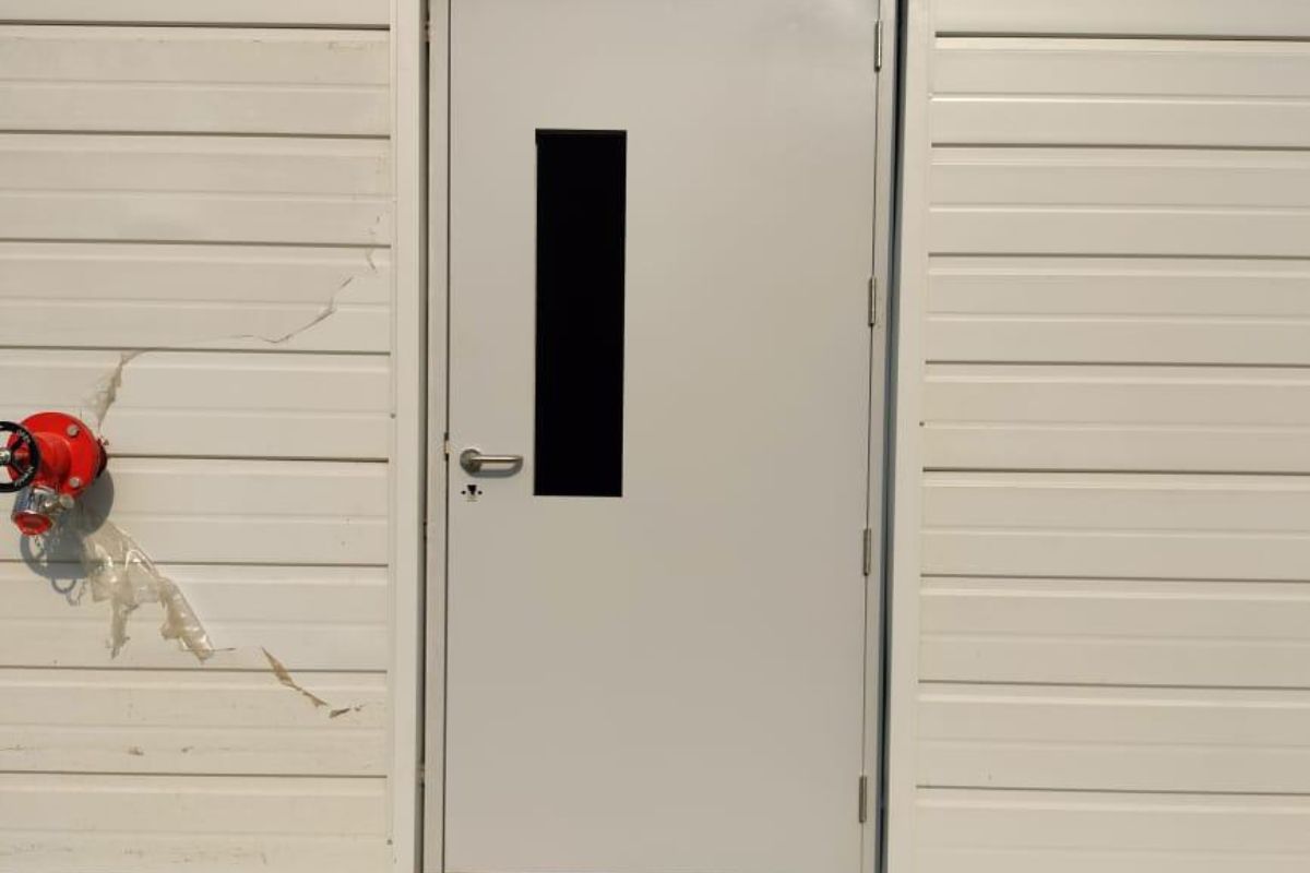 automatic-steel-doors
