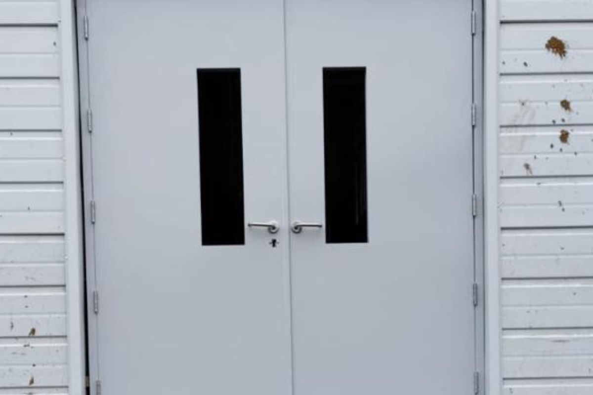 steel-door-manufacturers